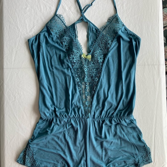 Victoria's Secret Other - VS Supersoft Crochet-Trim Sleep Romper in French Sage XS